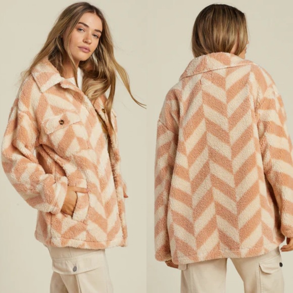 Billabong Jackets & Blazers - NWT Billabong Fairbanks Fleece Shacket